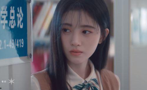 东北小丫头爆料视频最新,揭秘娱乐圈惊人内幕! 第1张 东北小丫头爆料视频最新,揭秘娱乐圈惊人内幕! 第1张